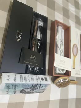 Product Review of Lumi White Slim Line Straightener 1 Inch from Tokopedia customer review 0