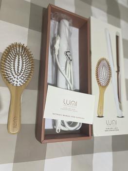 Product Review of Lumi White Slim Line Straightener 1 Inch from Tokopedia customer review 1