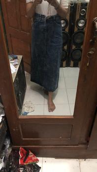 Product Review of Highwaist Rok Denim Wanita First.day Jeans Panjang 7/8 Model A-Line Basic from Tokopedia customer review 2