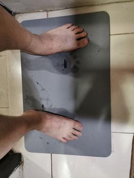 Product Review of Keset Kamar Mandi Diatomite Bathmat Super Serap Anti Air Original Batu from Tokopedia customer review 1