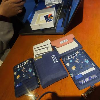 Product Review of Wallts Kara  Esteem -  dompet Lanyard  kanvas  kartu dan  uang Card Name Tag Id Card Pria dan Wanita Cowok from Tokopedia customer review 0