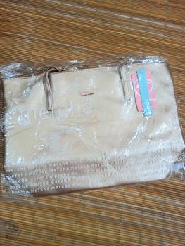 Product Review of Merche Tas Wanita Ashley Zipper Totebag from Tokopedia customer review 0