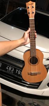 Product Review of ORIGINAL UKULELE COWBOY TENOR NATURAL FREE TAS PICK SENAR CADANGAN from Tokopedia customer review 1