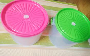 Product Review of PACIFIC Sealware Bulat Toples Plastik 3.5 Liter Alexa Food Container Wadah Makanan PAC-SEALWARE Varian Warna gagang hijau from Tokopedia customer review 0
