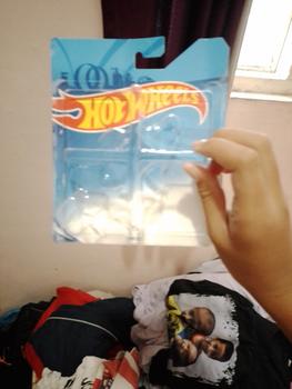 Product Review of Hot Wheels Matchbox Sky Busters Pesawat TOP GUN Varian Bebas Pilih from Tokopedia customer review 2