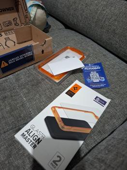 Product Review of Tempered Glass for Samsung Galaxy A55 Spigen GlastR Alignmaster Clear Tray from Tokopedia customer review 1