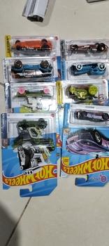 Product Review of Hot Wheels Random Murah Original SNI Diecast Mobil HotWheels Mainan Anak Laki Perempuan Mini Scale Mobil 1:64 from Tokopedia customer review 1