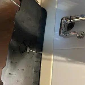 RBS - Alas Keran Wastafel Silikon Air Anti Splash Mat Penahan Air Pelindung Keran Anti Slip Anti Jamur Bahan Berkualitas size 37x14 CM