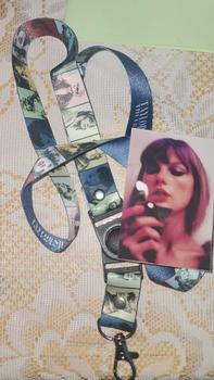 Product Review of Lanyard ID Card Name Tag Taylor Swift from Tokopedia customer review 1