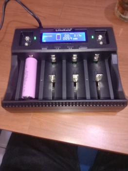 Product Review of Charger Baterai LiitoKala Lii D4XL Original dengan 4 Slot Charging untuk Nimh/Nicd, Li-ion, Li-Ion, dan LiFePo4 Battery from Tokopedia customer review 0