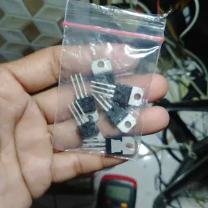 IC stabilizer regulator transistor 7805 7808 7809 7812 7815 7912 7915