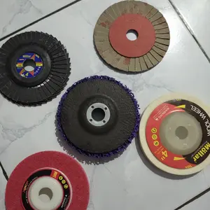 Mata Gerinda Poles Mollar 4 Inch / Wool Wheel Mata Poles Besi Stainles