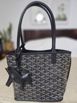 Product Review of Rodeo Pegase Charm Bag Gantungan Tas Kuda from Tokopedia customer review 0