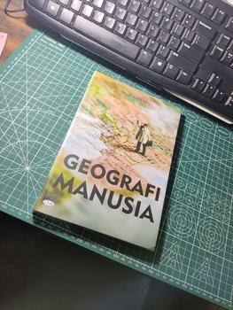 Product Review of Geografi Manusia - Daldjoeni from Tokopedia customer review 2