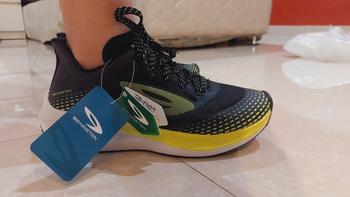 Product Review of Sepatu 910 Nineten Haze 1.5 - Hitam/Hijau Neon/Putih (Running) from Tokopedia customer review 2