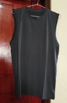 Product Review of Singlet Pria Muscle Cut Polos / Singlet Pria Polos Tanpa Lengan Kaos Oblong from Tokopedia customer review 0