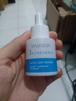 Product Review of WARDAH 5% Azeclair + Salicylic Acid serum Acnederm Acne Care 15 ml - Serum dengan Tea Tree Oil - Serum Jerawat dan Mencerahkan Kulit - Menyamarkan Noda Bekas, Mengurangi Minyak Berlebih - Skincare from Tokopedia customer review 2