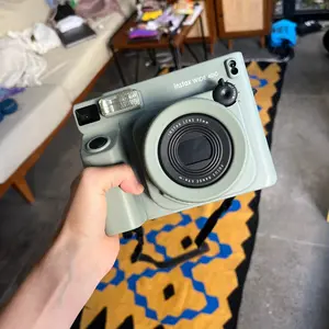 Fujifilm Instax Wide 400 Instant Camera Fuji Instax Kamera Instan Garansi Resmi