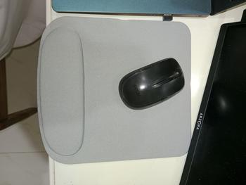 Product Review of Avvic x Mousepad Alas Mouse Bantalan Busa Wrist Rest EVA Mouse Pad PC Laptop Pink Kain Computer from Tokopedia customer review 0