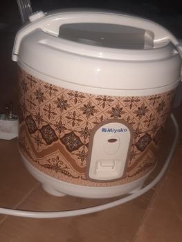Product Review of Rice Cooker Miyako MCM 609 Magiccom kecil 0,6 liter from Tokopedia customer review 0