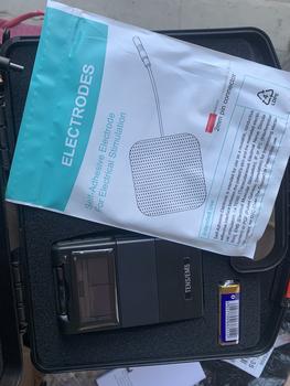 Product Review of TENS EMS Fisioterapi Electrical Stimulasi European Certification Elektrik - Alat Fisioterapi Elektrik Perawatan Therapy from Tokopedia customer review 0