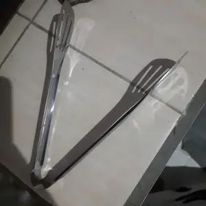 Capit Makanan / Capit Gorengan / Penjepit Capit Jepit Makanan Kue Gorengan Panggangan Grill BBQ Stainless Steel Bagus Premium