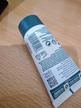 Product Review of The Body Shop Edelweiss Smoothing Day Cream 30ml from Tokopedia customer review 1