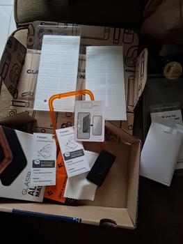 Product Review of Tempered Glass for Samsung Galaxy A55 Spigen GlastR Alignmaster Clear Tray from Tokopedia customer review 3