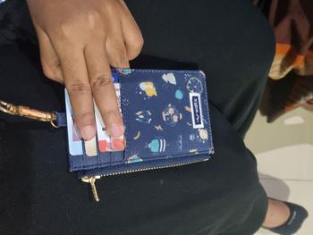 Product Review of Wallts Kara  Esteem -  dompet Lanyard  kanvas  kartu dan  uang Card Name Tag Id Card Pria dan Wanita Cowok from Tokopedia customer review 0