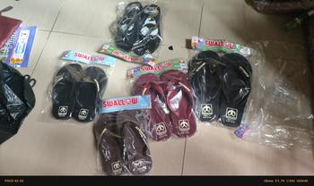Product Review of Swallow Sandal Jepit Emoji - Sendal Karet Dewasa Wanita Pria Anti Selip from Tokopedia customer review 0