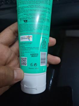 Product Review of AZARINE Sunscreen Hydrasoothe Gel SPF 45 PA++ Aqua Essence Sun Shield Serum SPF 50 PA++ Semua Jenis Kulit Berjerawat Berminyak Wajah Sunblock Perawatan Facial from Tokopedia customer review 3