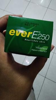 Product Review of ever e 250 30 kapsul lunak from Tokopedia customer review 1