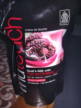 Product Review of MuTouch Goat's Milk Shower Cream Pearl and Mulberry 800ml (Sabun Mandi) from Tokopedia customer review 1