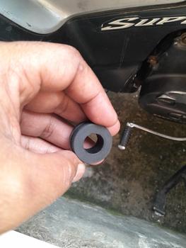Product Review of Karet Barstep Pijakan Step Depan Honda Supra X 125 Kirana Kharisma (original tanpa kemasan) from Tokopedia customer review 0