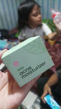 Product Review of Daily Acne Moisturizer - Acneno isi 50gr | Memperbaiki Skin Barrier Kulit | Membantu Wajah Lebih Terhidrasi Kandungan Panthenol Aman Untuk Bumil & Busui | BPOM Original from Tokopedia customer review 0