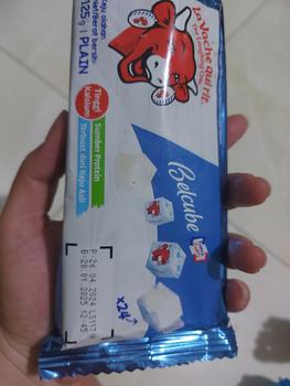 Product Review of Keju Belcube Cheese Spread 125 gr - Belcube Keju Bayi MPASI 24 kotak from Tokopedia customer review 2