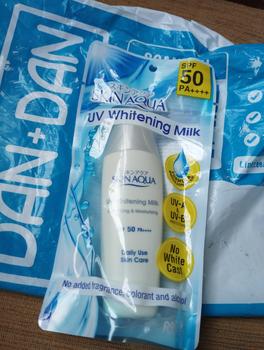 Product Review of Skin Aqua UV Whitening Milk 40g (144531) from Tokopedia customer review 3