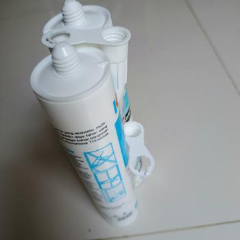 Product Review of Silicone Sealant Krissil Neutral Silicone Sealant Lem Kaca from Tokopedia customer review 2