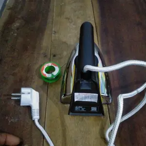 NIKO NK-333S / OMICKO OM-333 S Setrika Listrik Dry Iron NK 333 S Gosokan Baju