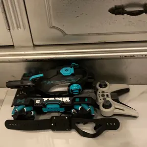 Mainan Mobil Tank Remote Control Water Bomb 2.4Ghz Offroad Mainan Anak Tembak Tembakan Baterai Kontrol