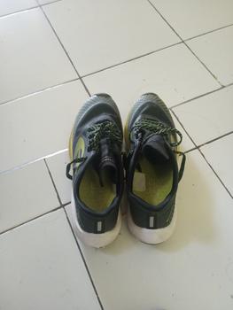 Product Review of Sepatu 910 Nineten Haze 1.5 - Hitam/Hijau Neon/Putih (Running) from Tokopedia customer review 2