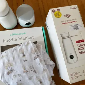 Little Dimple On The Go Travel Milk Warmer - Penghangat Botol Susu Bayi