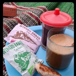 Wiselie Cairan Pembersih Kacamata Anti Fog Pembersih Kacamata Spray Anti Fog Pembersih Kacamata AntiFog Anti Embun Anti Uap Pembersih Lensa Glasses  Frame