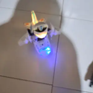 Mainan Anak Pesawat Berubah Jadi Robot Airbus Transformers 8993 Baterai Lampu