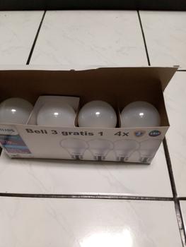 Product Review of Lampu Philips RadiantLine Multipack Bohlam LED 9W 6500K Putih from Tokopedia customer review 2