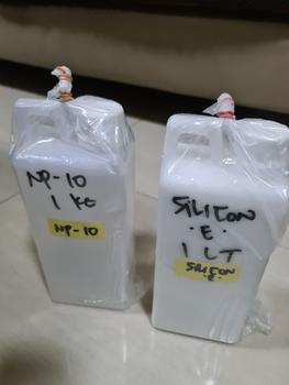Product Review of Silikon Emulsion / Semir Ban 1 Liter from Tokopedia customer review 0