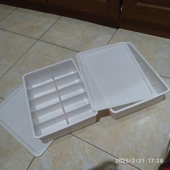 Product Review of Underwear Storage Box Kotak Penyimpanan Pakaian Dalam Kaos Kaki Dengan Tutup Tempat Penyimpanan Pakain Dalam Serbaguna Merah from Tokopedia customer review 2