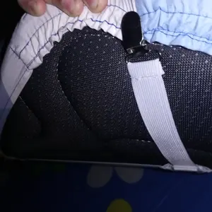 ALAT PENJEPIT SPREI 3 KEPALA 1 SET ISI 4 PCS JEPITAN TEMPAT TIDUR