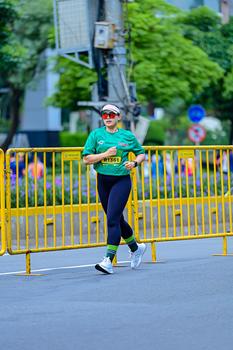 Product Review of Nu Fit - Running Belt / Tas Pinggang Elastis / Tas Lari Wanita from Tokopedia customer review 0