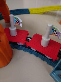Product Review of Fisher Price Thomas and Friends Mystery of Lookout Mountain Metal HMC25 - Mainan Diecast Kereta Tomas from Tokopedia customer review 1